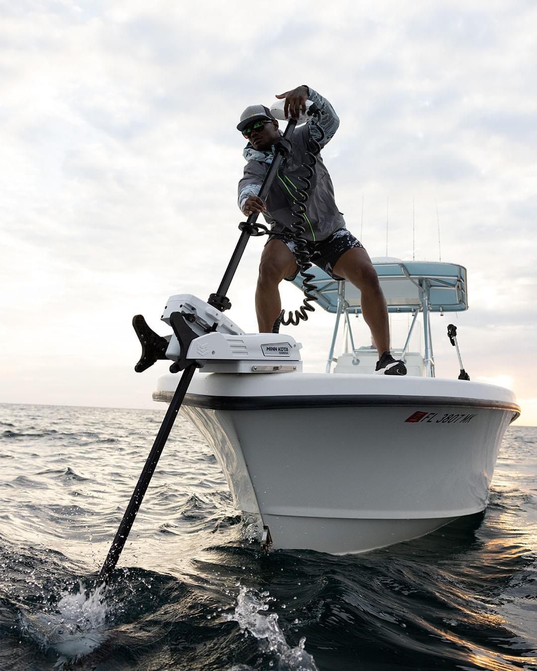 Minn Kota Riptide Instinct QUEST motore elettrico 24/36V – Electrowave Marine Electronics