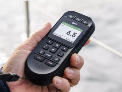 Raymarine RCU-1: telecomando wireless per autopilota Raymarine